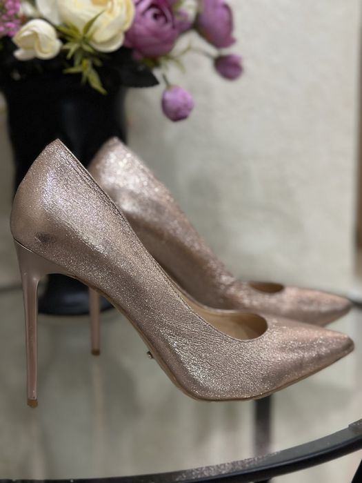 Продам туфли