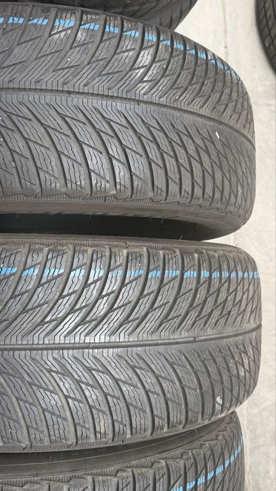 Vand 4 anvelope 225/55/18 michelin de iarnă ca noi