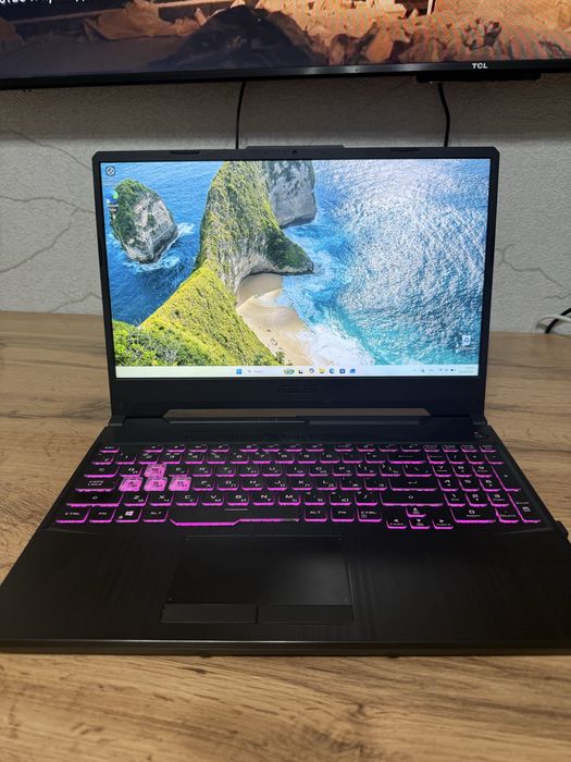 Продам игровой ноутбук