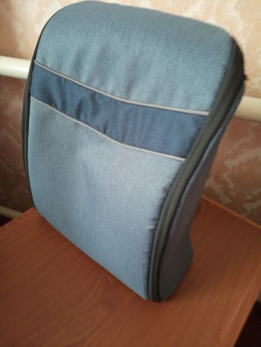 ,детская коляска синего цвета