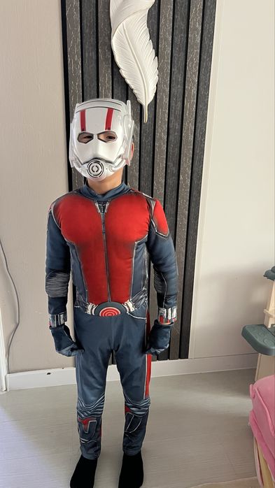 Продаю новогодний костюм