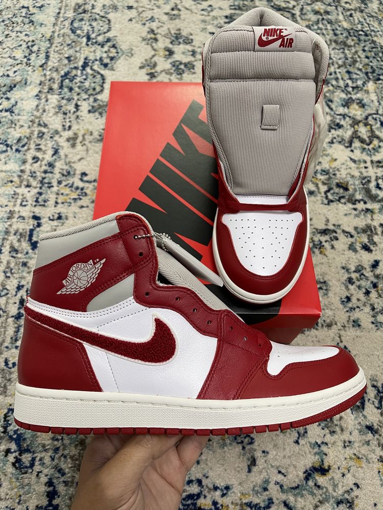 Nike Air Jordan 1 High Varsity Red 42 Cluj Napoca OLX.ro