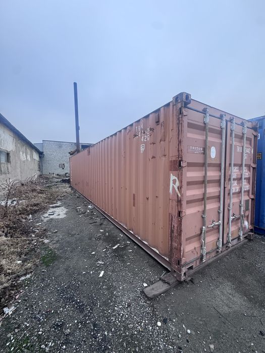 Продам 40 тонн контейнеры срочно !