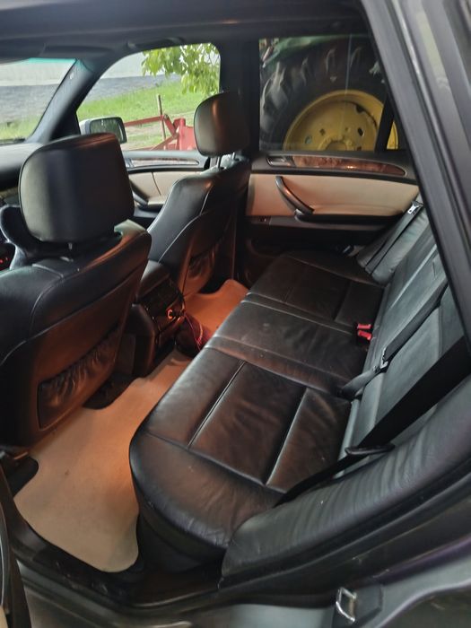 Vând BMW X5 E53 automat!
