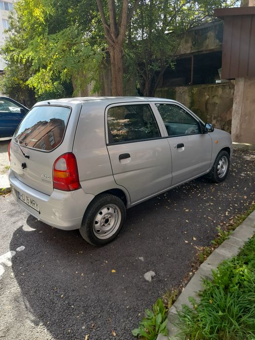 Vând Suzuki alto
