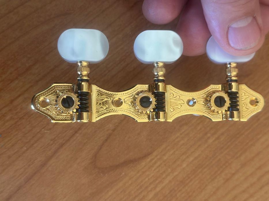 Ключове за класическа китара Schaller HG1