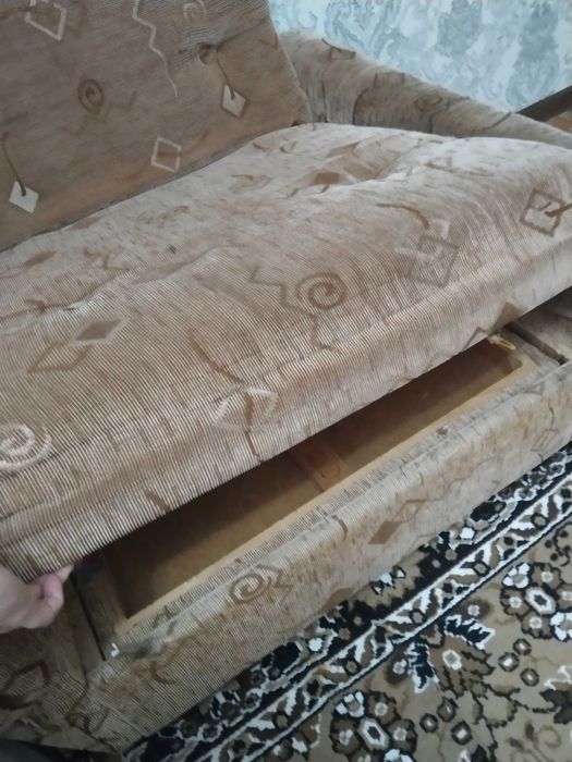 Кресло кровать продам срочно