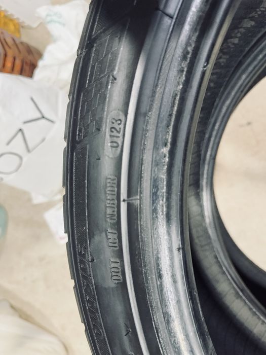 Шины летние 245/40/20