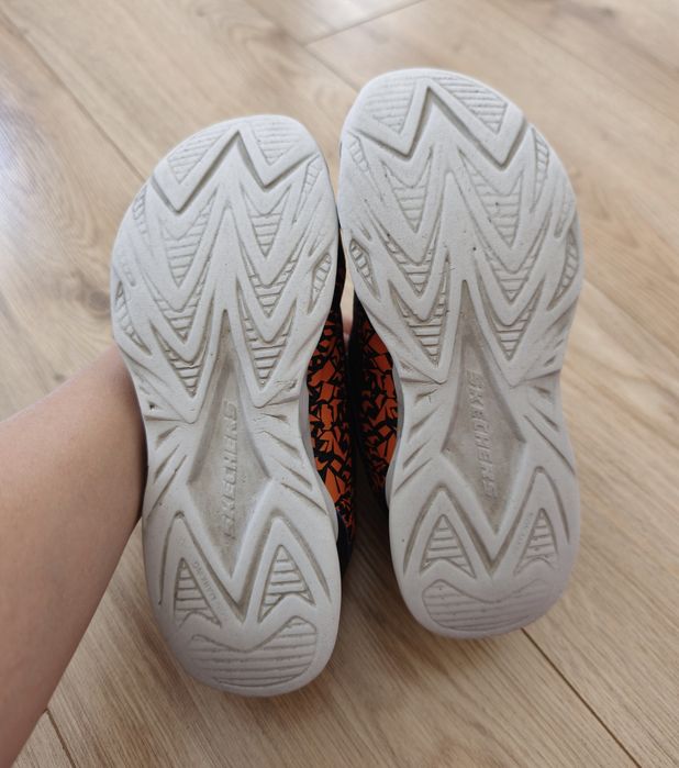 Маратонки Skechers