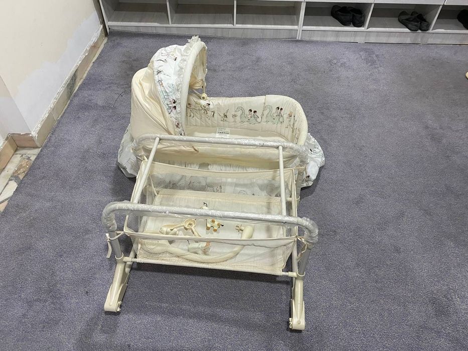 Detski belanchak 450000. Oladigan bolsa kelishtirib beriladi