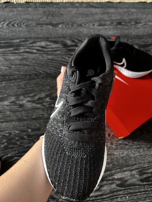 Adidași W Nike React Infinity Run FK 3