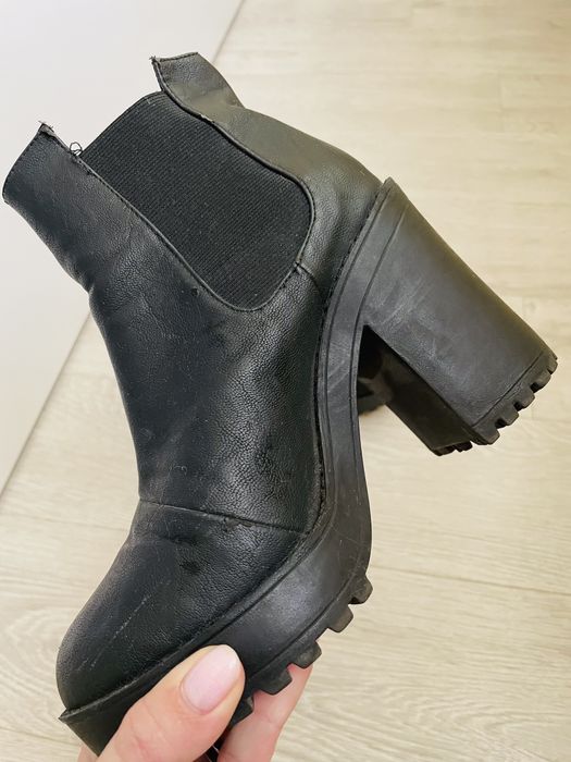 Vând botine damă