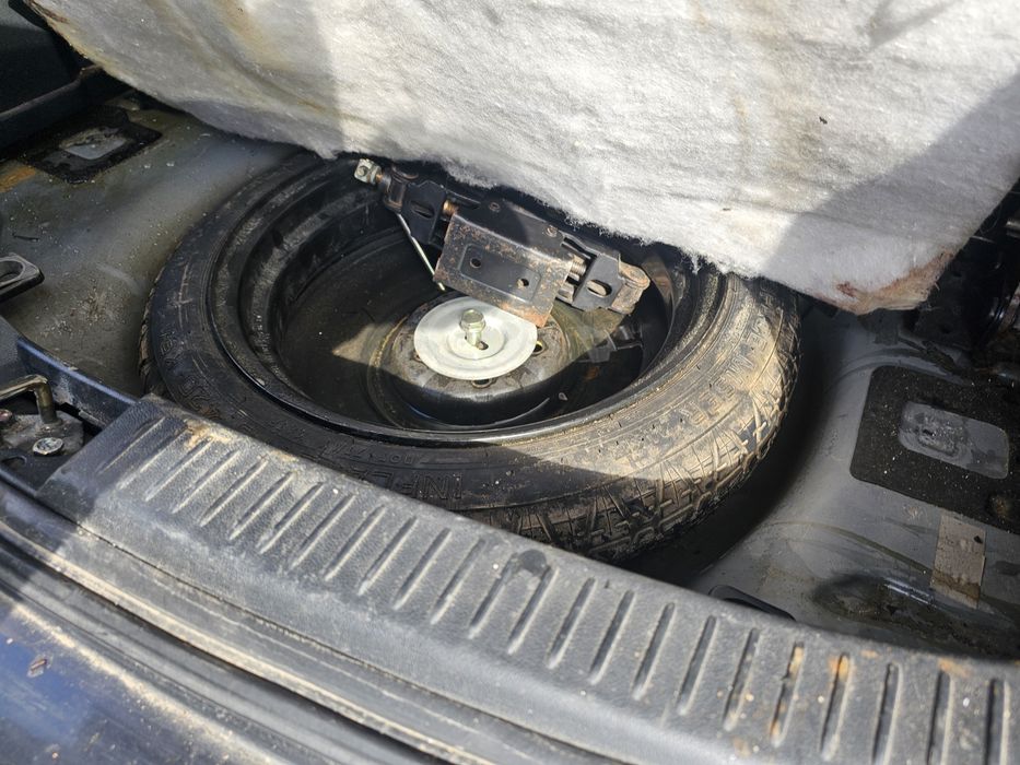 Mazda 5 на части