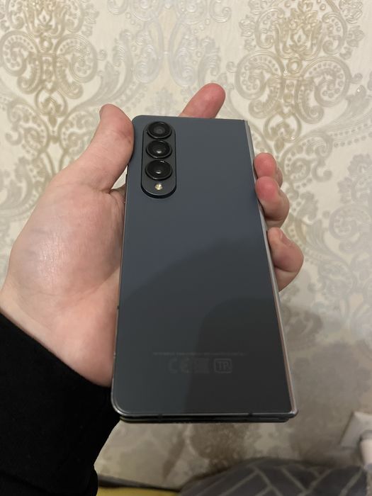 Z fold4 512 гигабайт