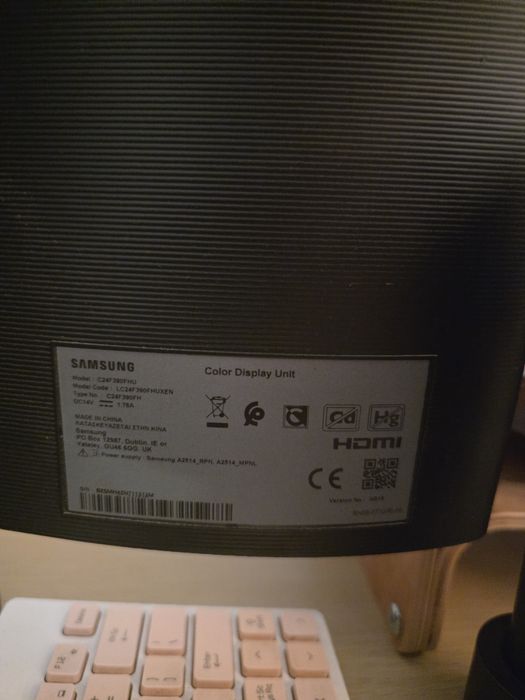 Monitor curbat LED 24'' Samsung C24F390FHU, Full HD, 60Hz