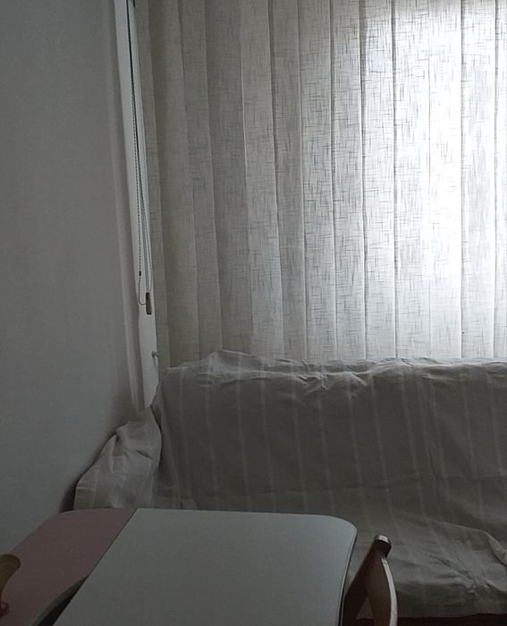 Închiriez apartament cu 2 camere zona Traian