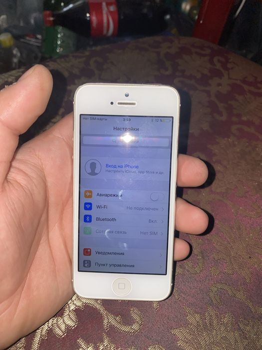 Продам айфон 5s
