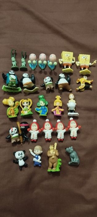 Продам игрушки из киндера