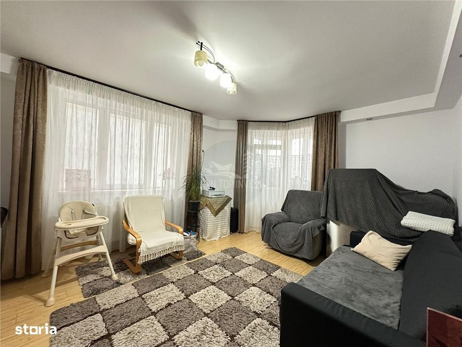 Apartament 3 camere si balcon etaj 1 zona Turnisor