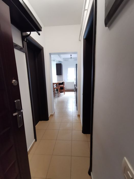 Vând apartment 2 camere str Rezervelor nr 72