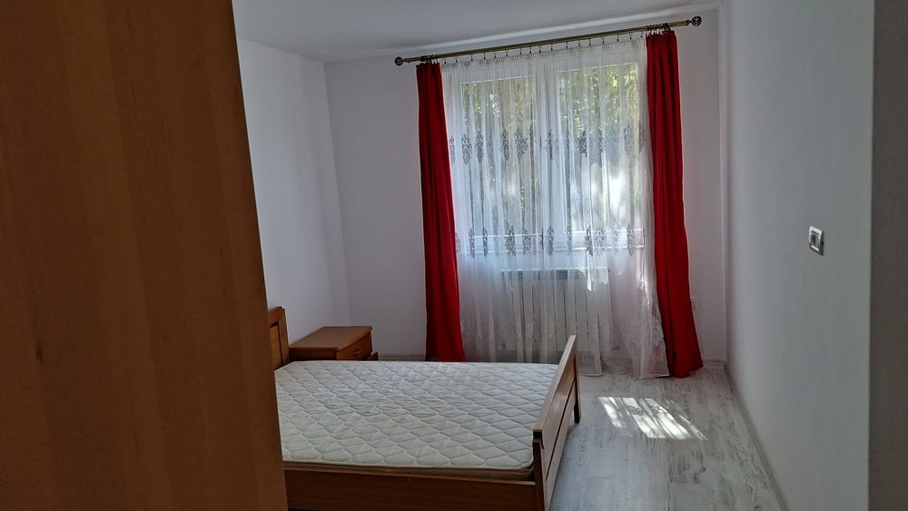 Apartament de închiriat
