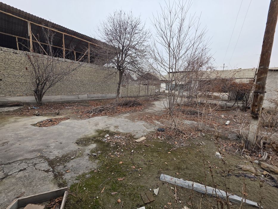 Беш болада 6 сотик эски ховли сотилади