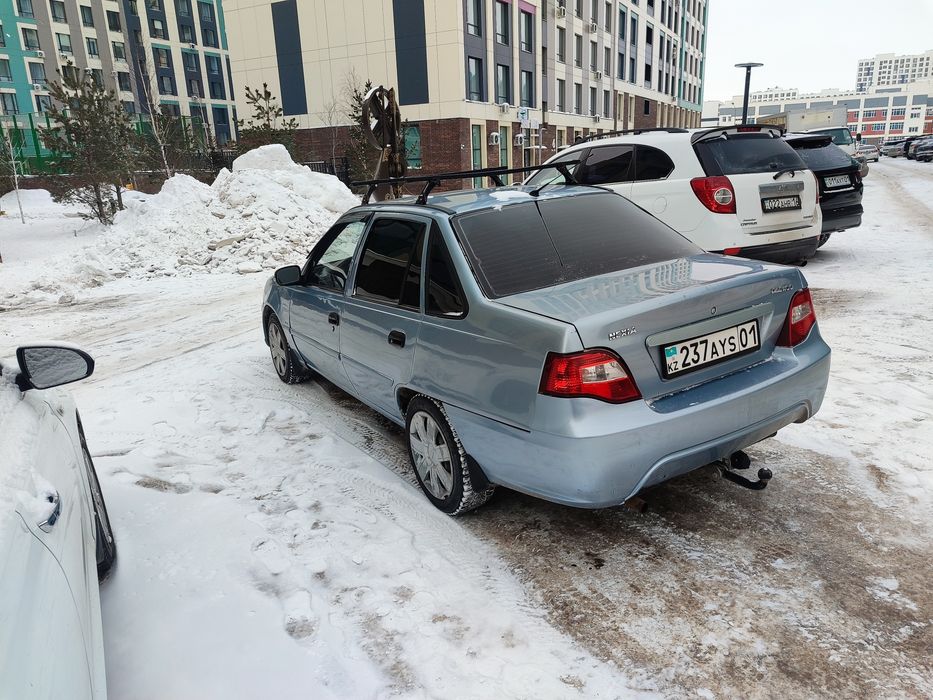 Продам нексию 2014 года