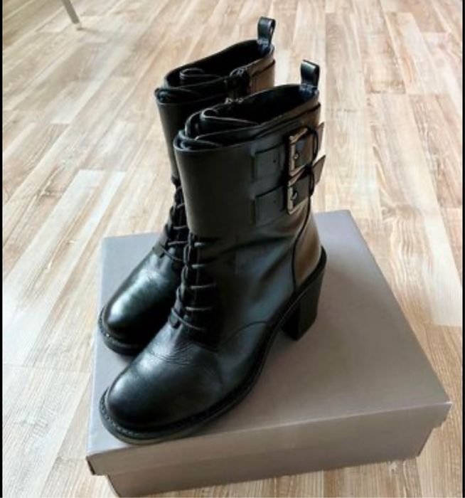 Дамски боти Zara в отлично състояние