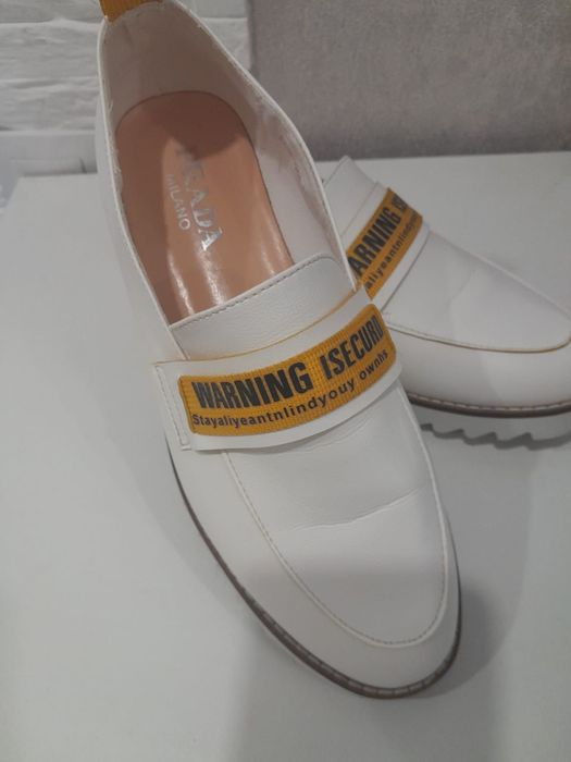 Продам женские лоферы