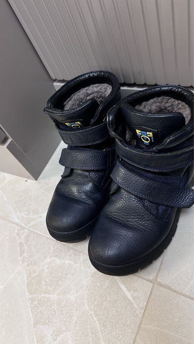 Сапоги на мальчика 33 р-р