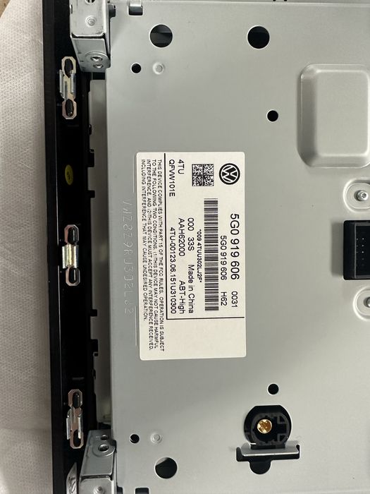 Оригинална навигация / мултимедия за vw / фолксваген