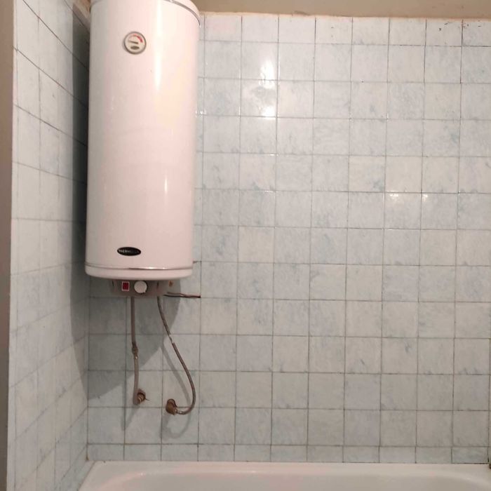 Дава се под наем Тристаен апартамент в Шумен, 5-ти полк - 65 кв.м за 204 € - Снимка #9