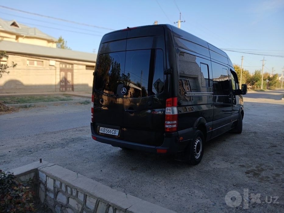 Спринтер пассажирский средний 2013 автомат мотор 651  енгил минивен