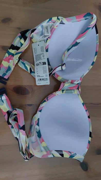 Свежо дамско горнище на бански Esprit, ново, 38/75D
