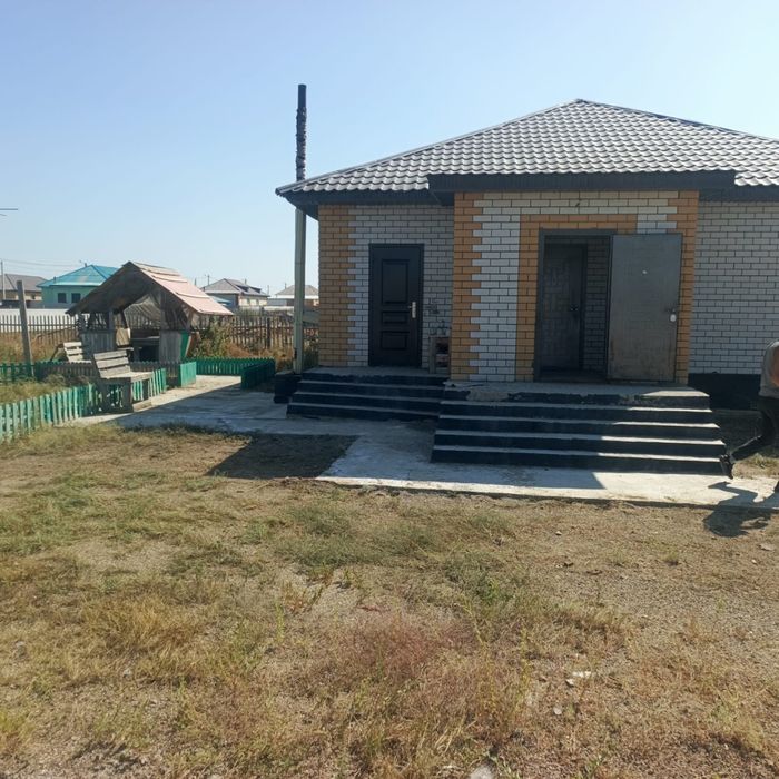 Продам двухквартирный дом