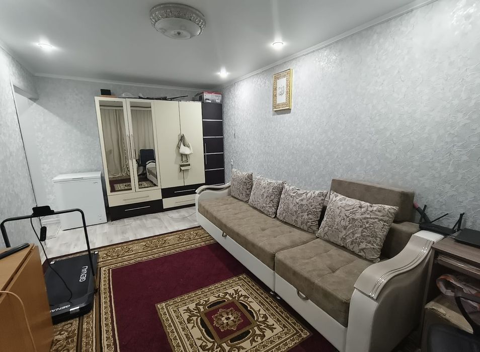 продается 1 кв на Юго-Востоке
