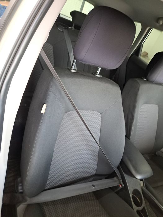 Scaun dreapta fata KIA Ceed (SW) [Fabr 2007-2012] OEM