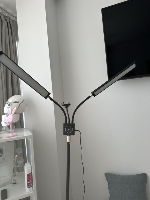 Lampa cosmetica
