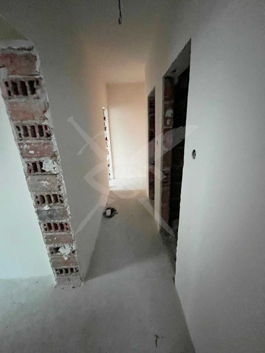 Продава се Тристаен апартамент в Първомай - 117 кв.м за 530 €/кв.м - Снимка #4