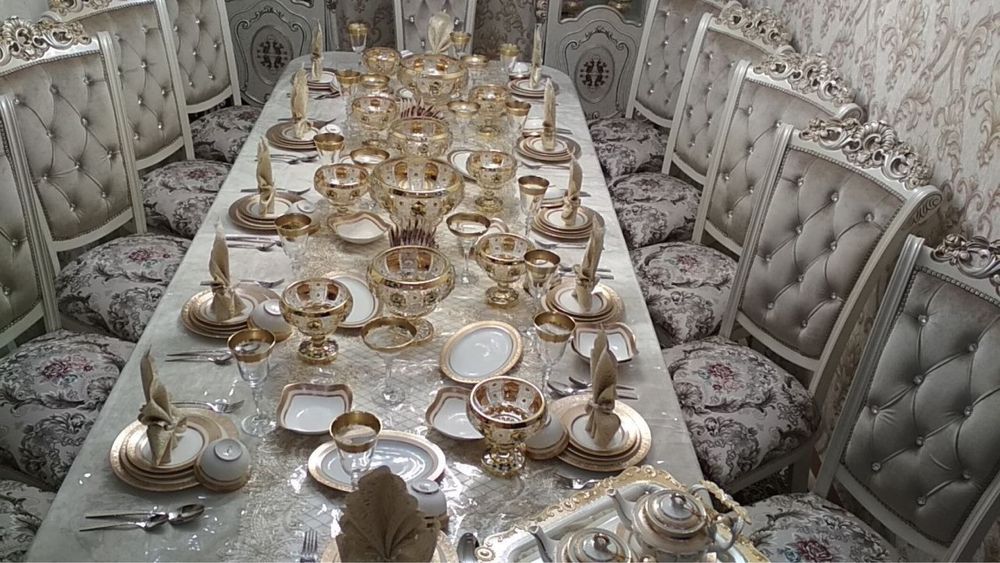 Srochna Stol stul sotiladi !!!