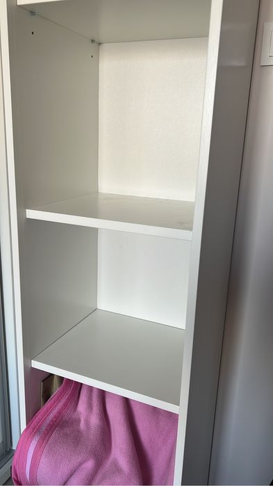 Продам белый шкаф