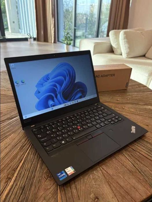 Lenovo ThinkPad T14 Gen2 / i7-1185G7 vPro® / 32GB DDR4 / 512GB SSD - Microsoft Office Pro Plus 2024