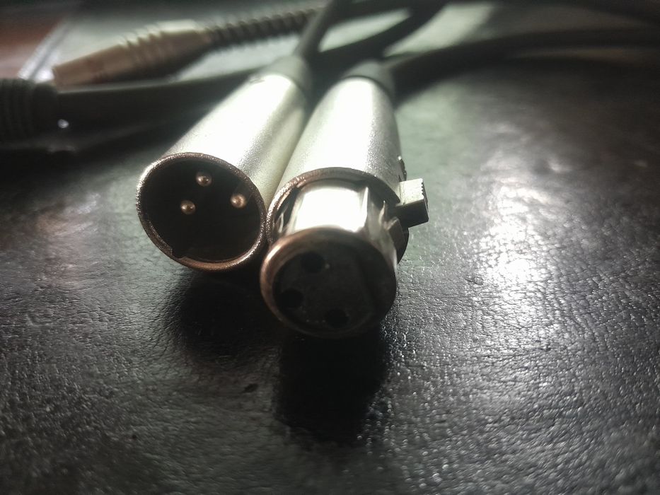 Продам шнуры для колонок