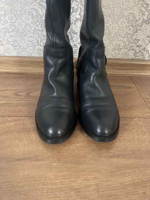 Продам зимние сапоги