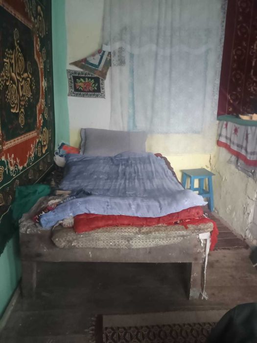 Casa de vanzare + teren