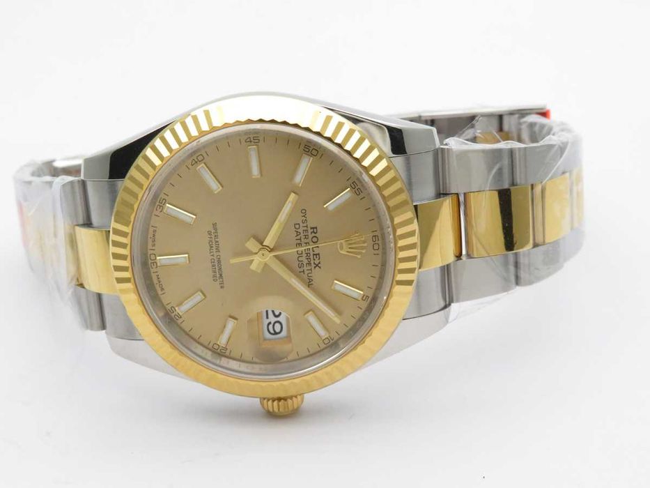 Rolex Datejust 41mm Жълто Злато Флутиран Безел Златен Циферблат Oyster – реални снимки
