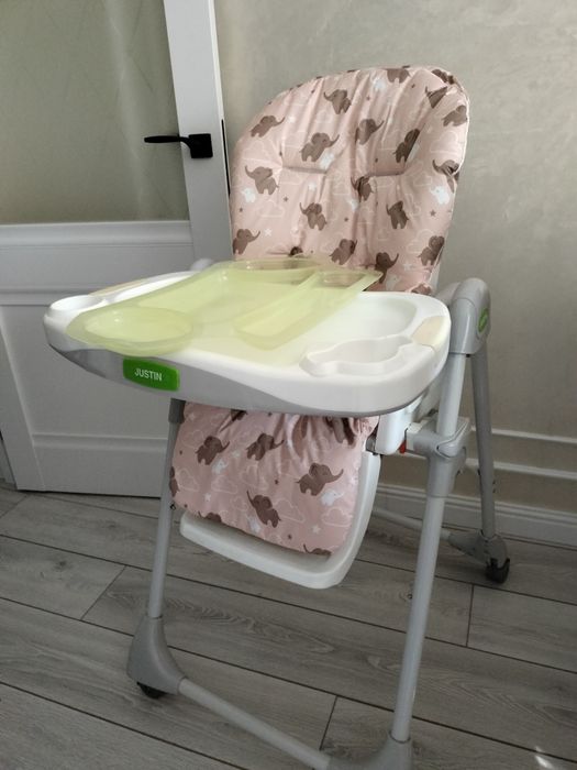 Продам детский столик для кормления и манеж