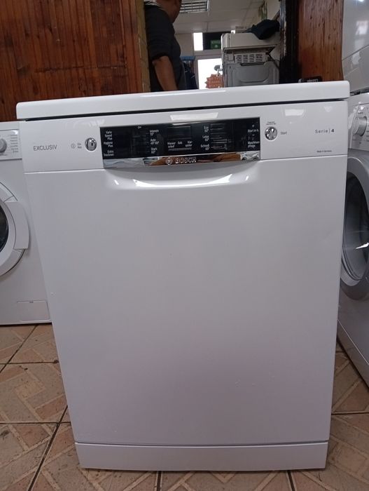 Свободно стояща съдомиялна Бош Bosch Serie 4  A+++ 60см 2години гаранц