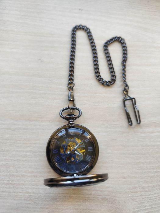 Механичен джобен часовник