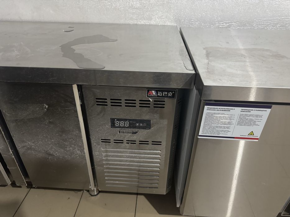 Стольный холодильник от брэнда maibake